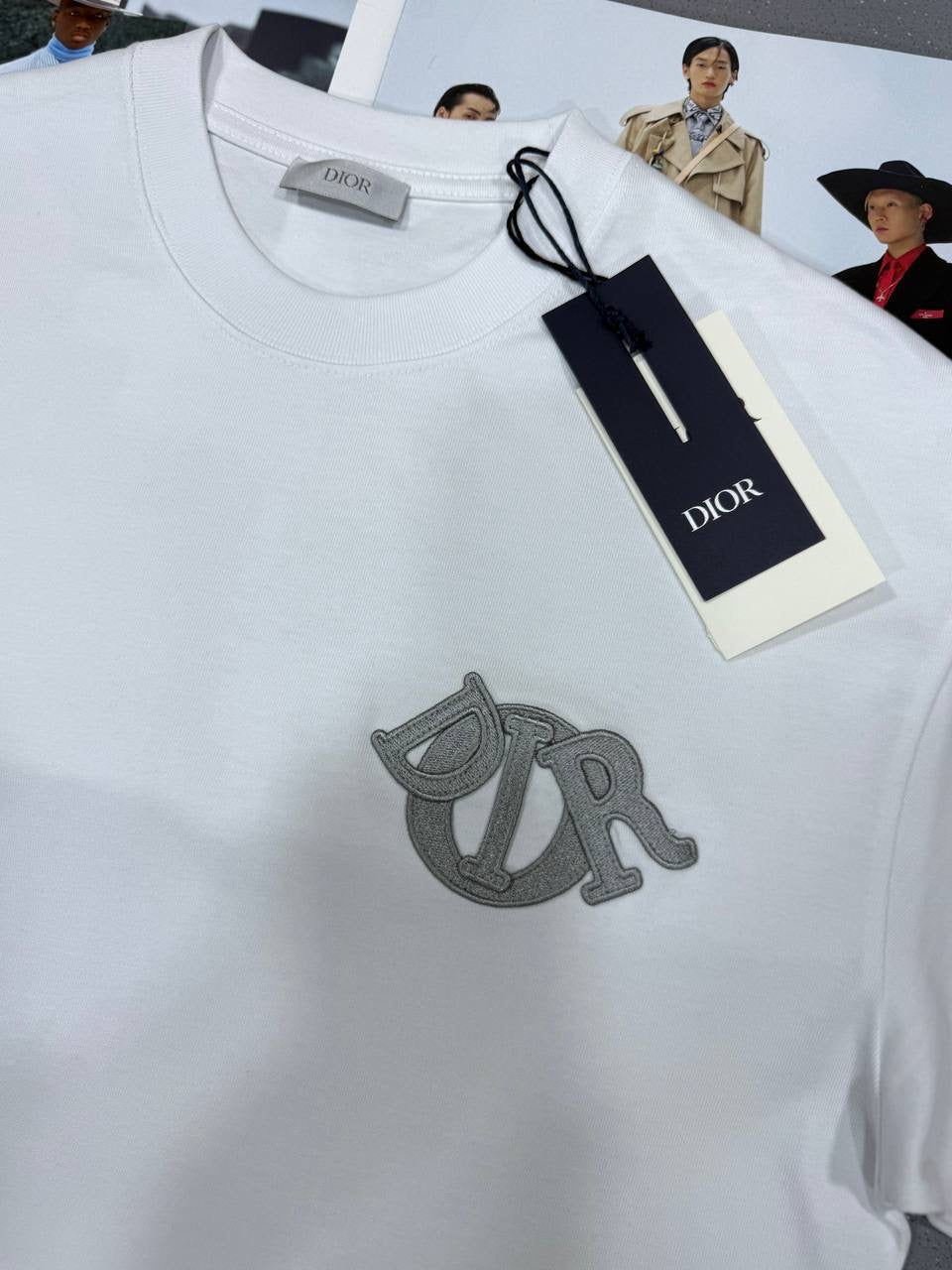 CD T-SHIRT