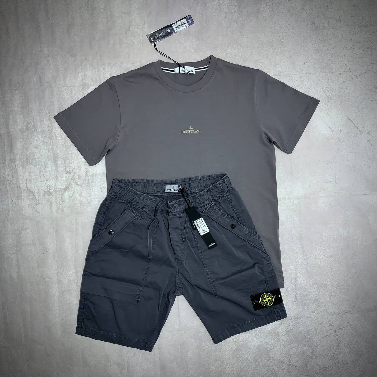 STONI cargo shorts
