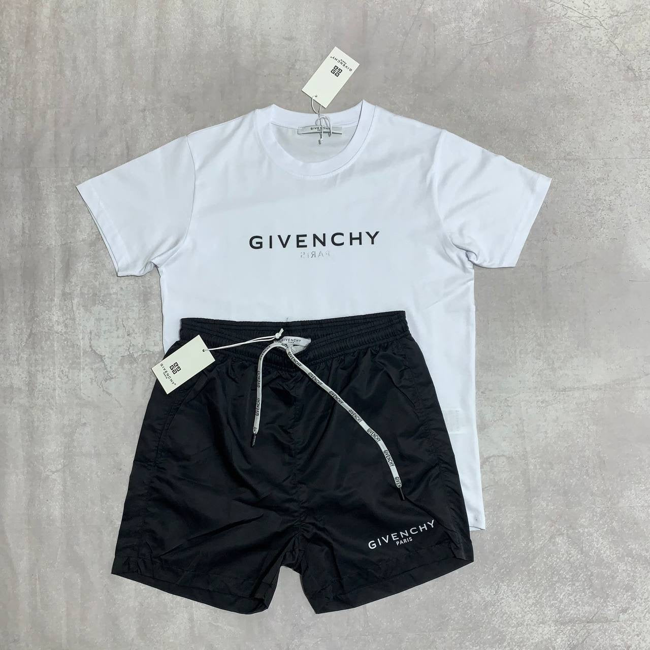 VENCHY short set