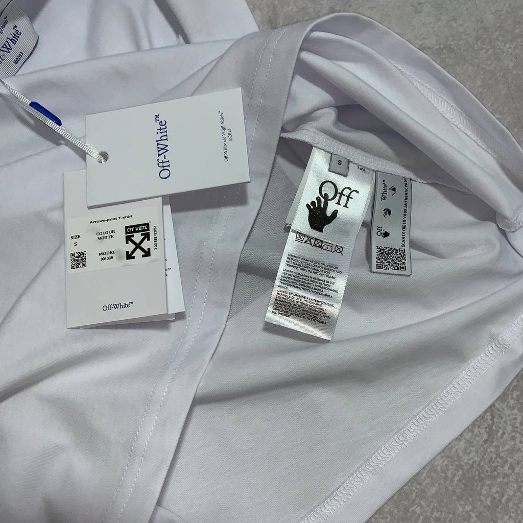 X WHITE short set