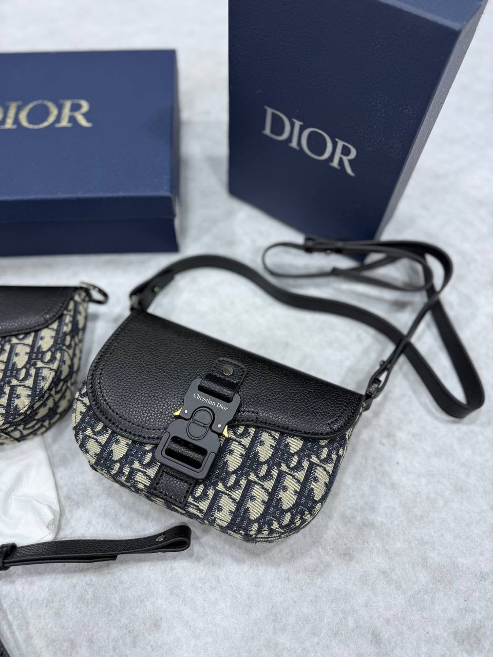 CD mini messenger bag