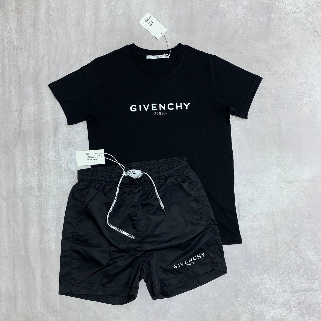 VENCHY short set