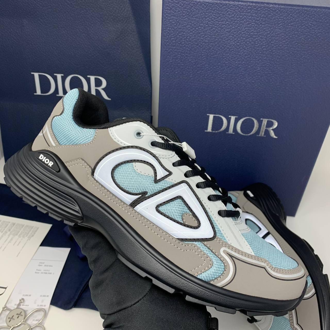 CD B30 TRAINER