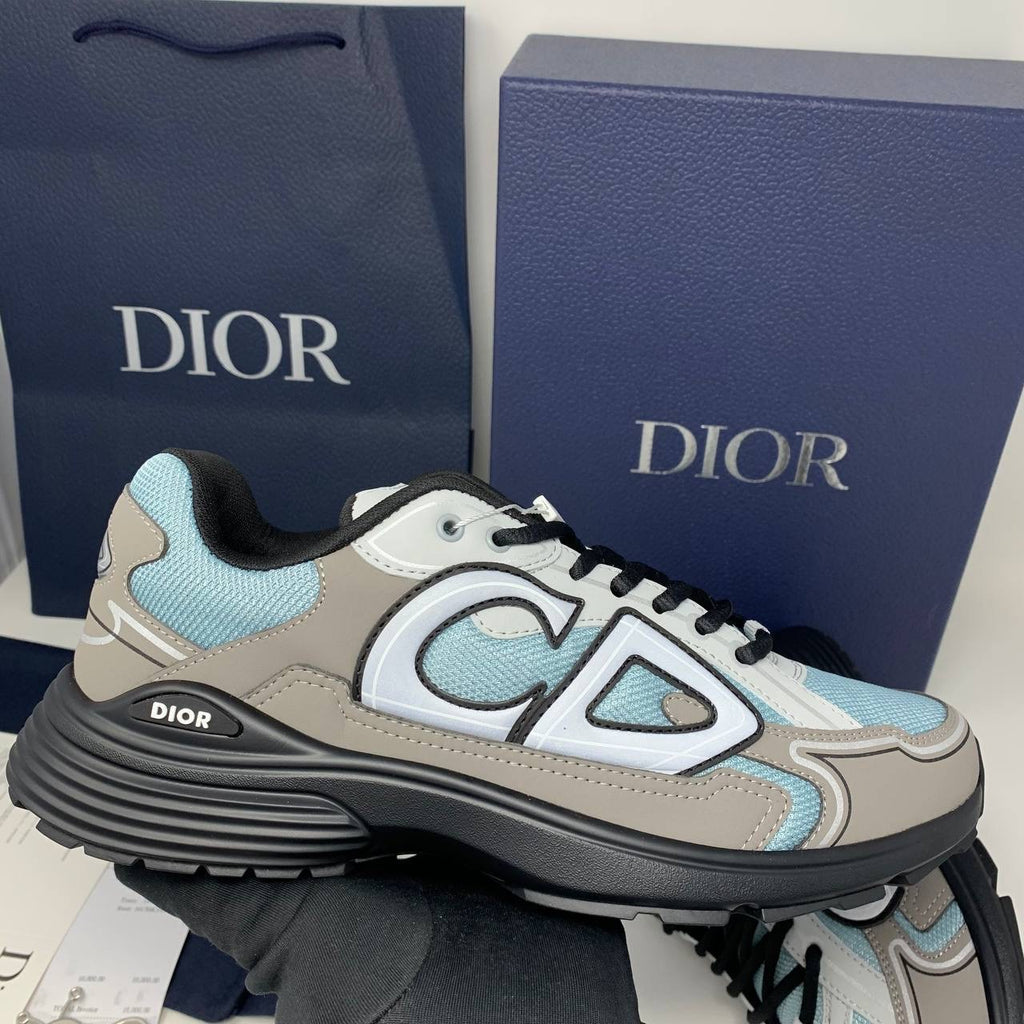 CD B30 TRAINER