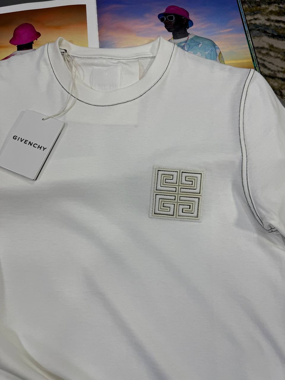 VENCHY T-SHIRT