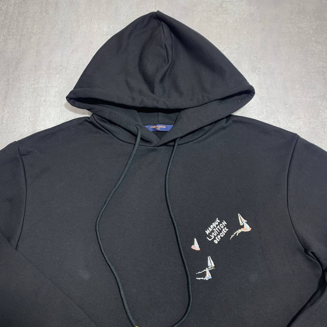 LOUI HOODIE