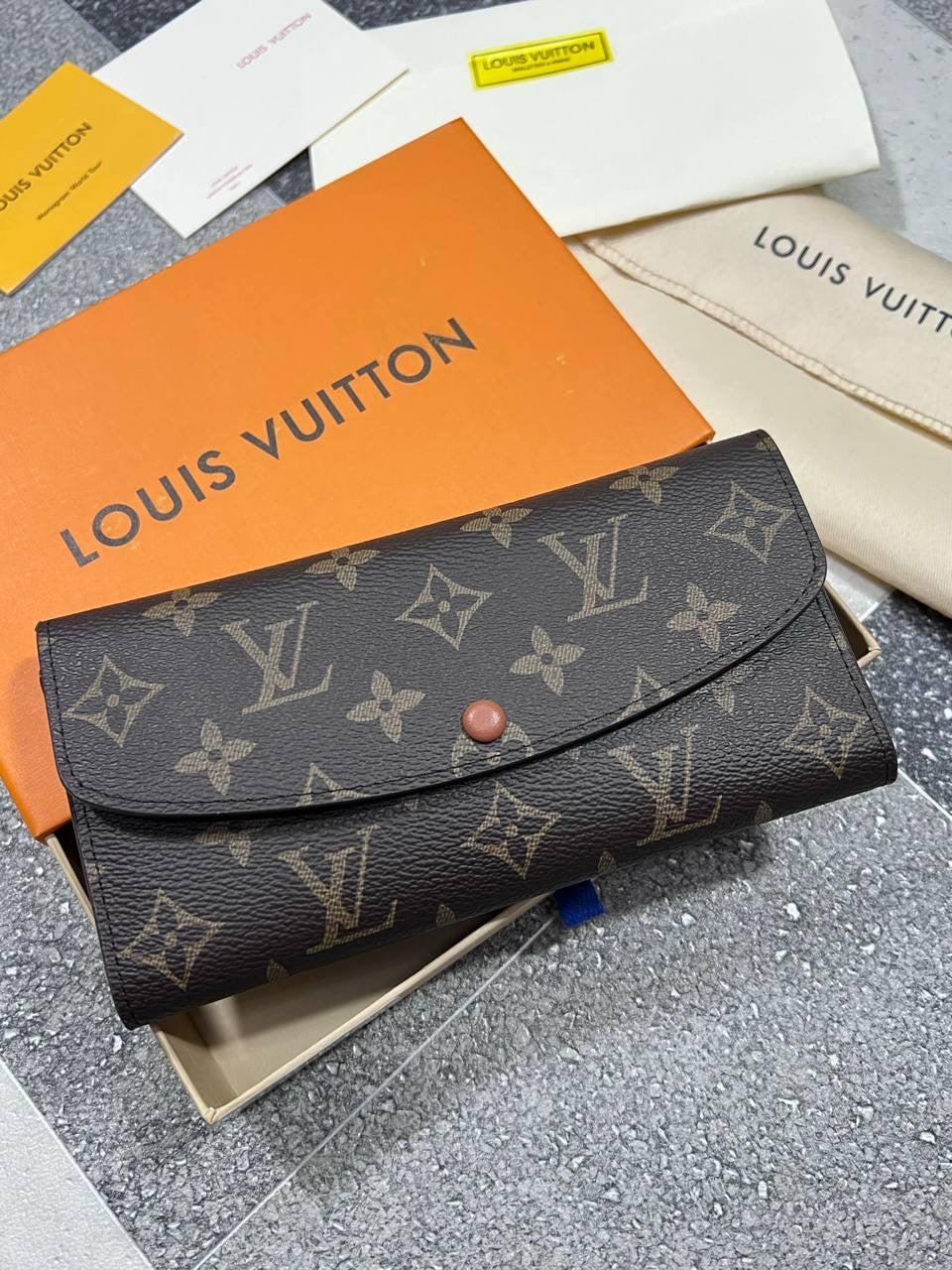 LOUI PURSE