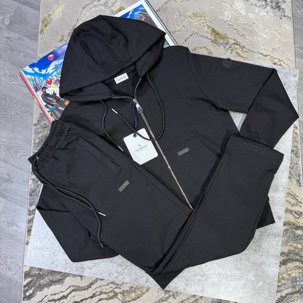 MONC TRACKSUIT
