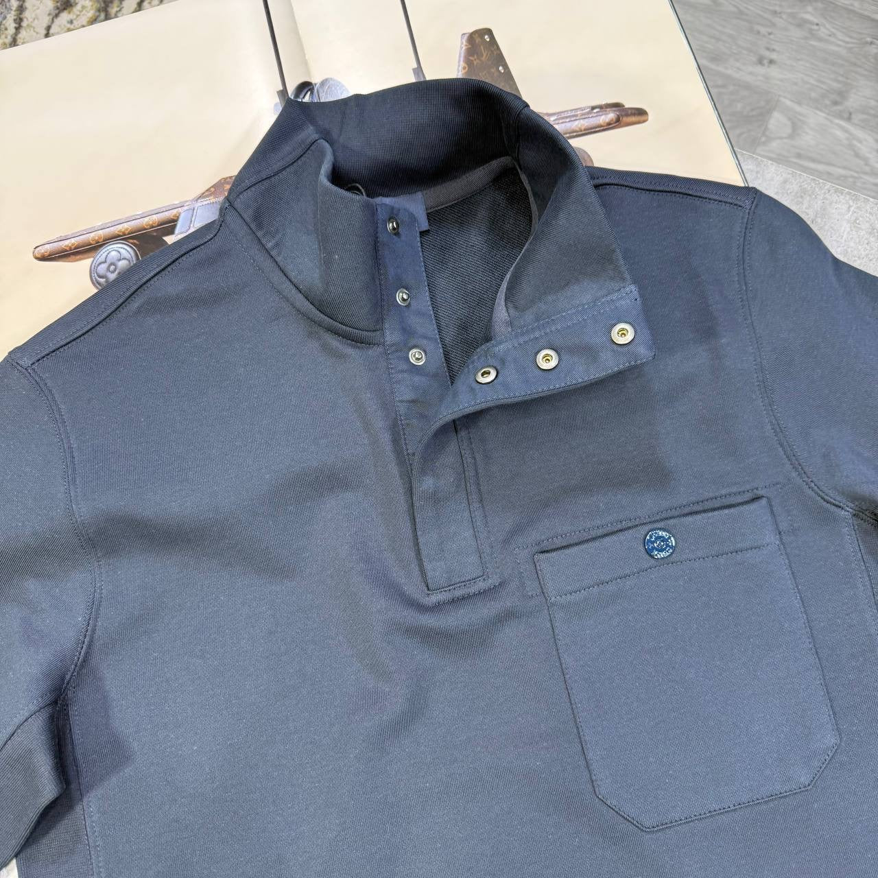 STONI JUMPER (with button)