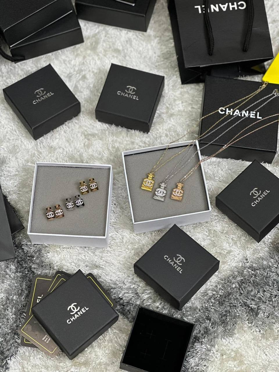 CC NECKLACE & EARRINGS