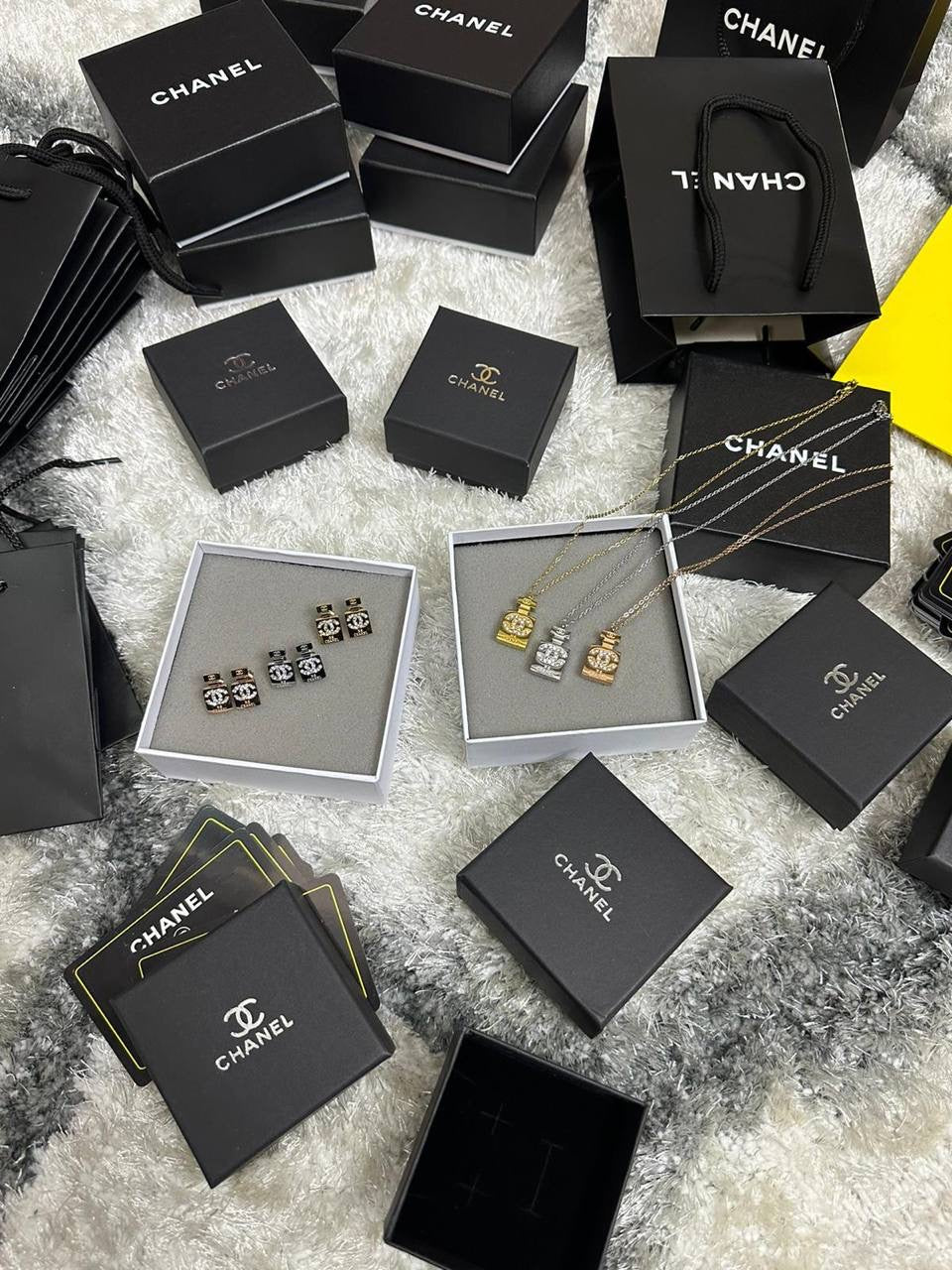 CC NECKLACE & EARRINGS