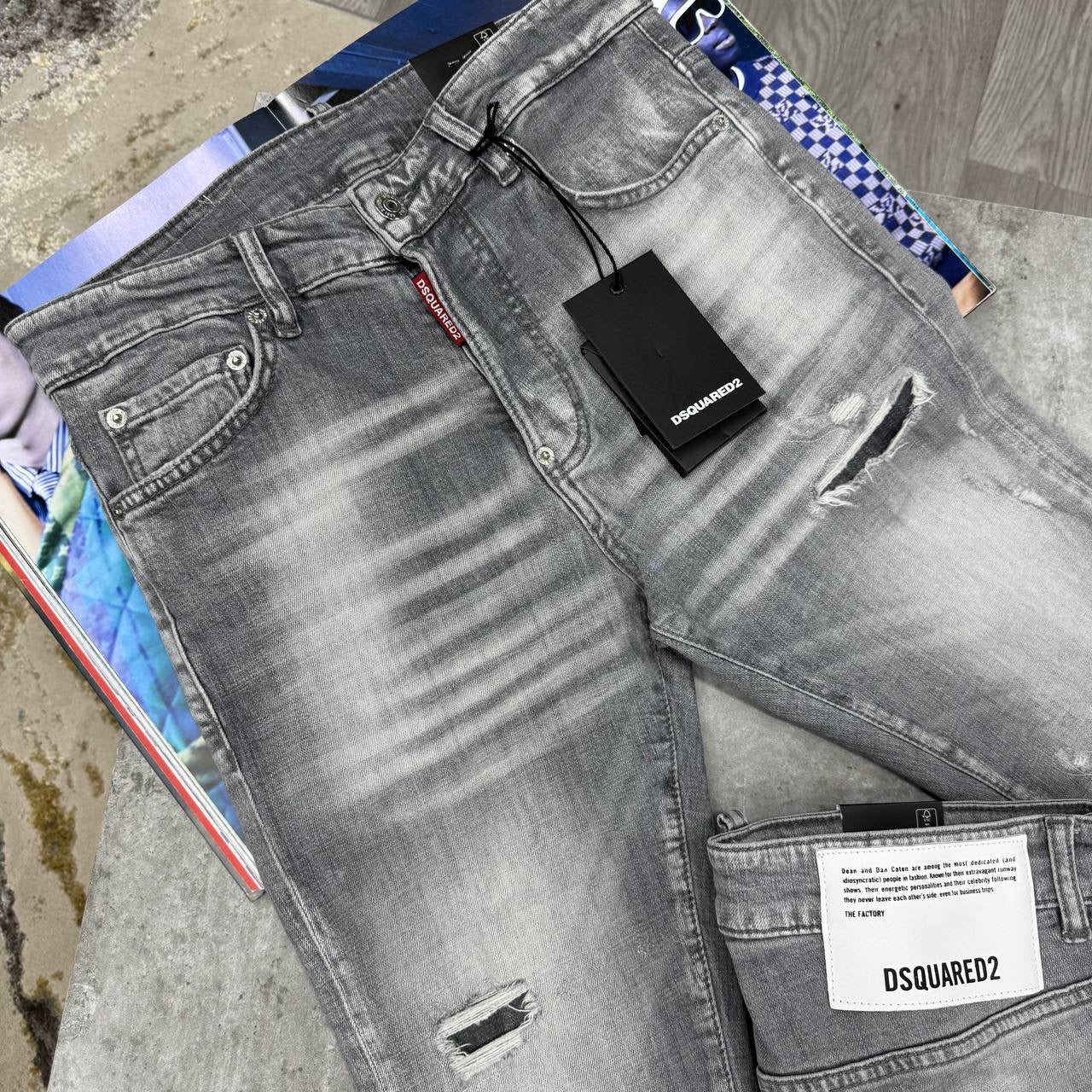 DSQ2 JEANS