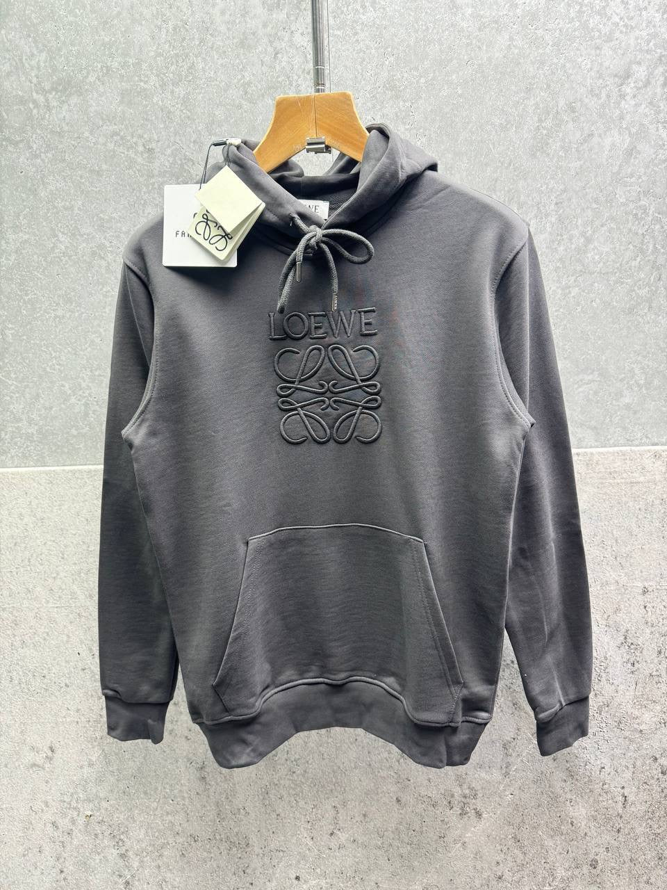 LOEVE HOODIE