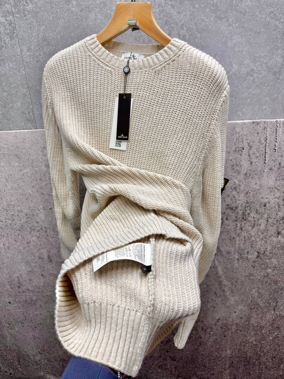 SI KNITTED JUMPER