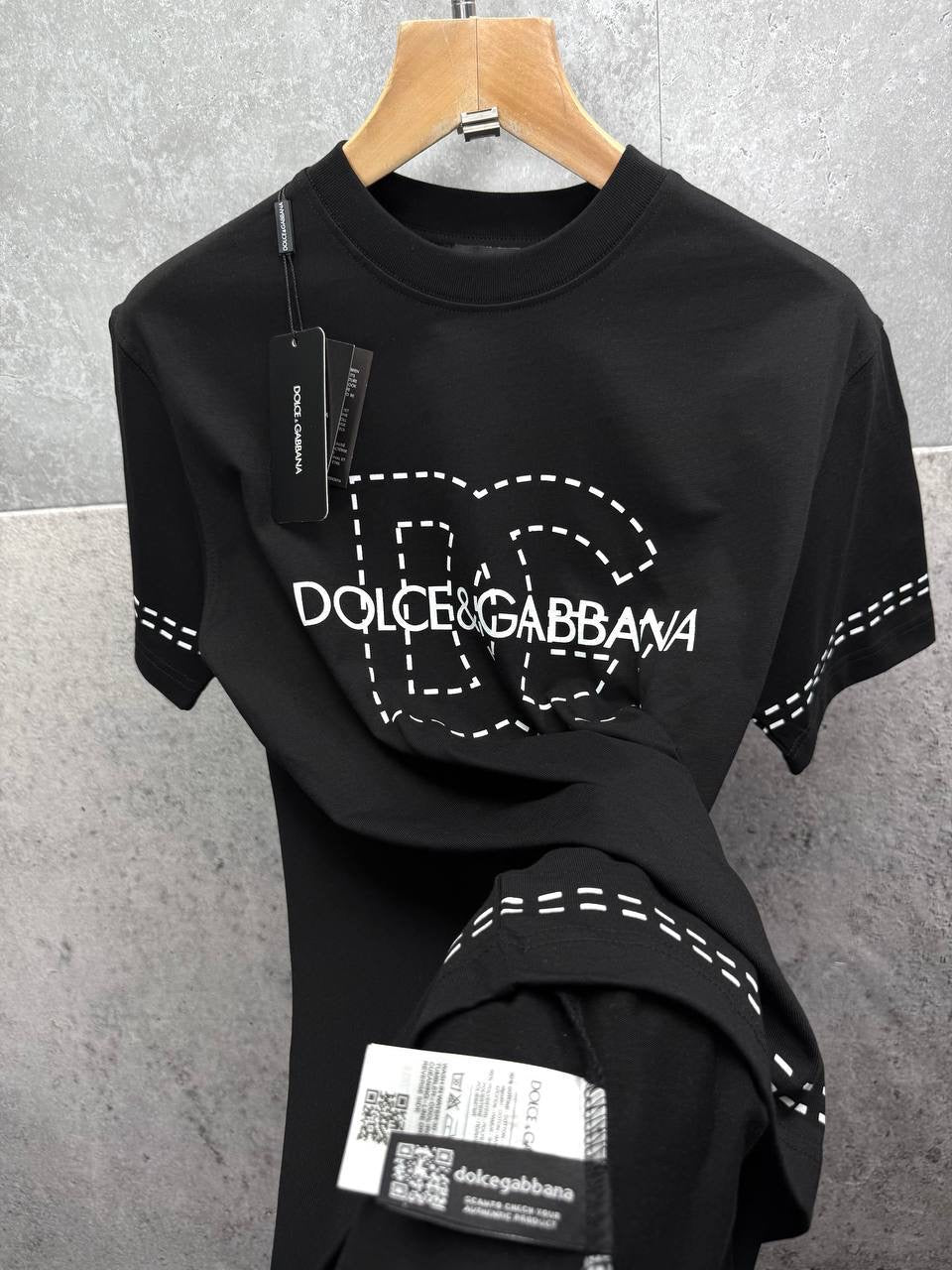 D&C T-SHIRT
