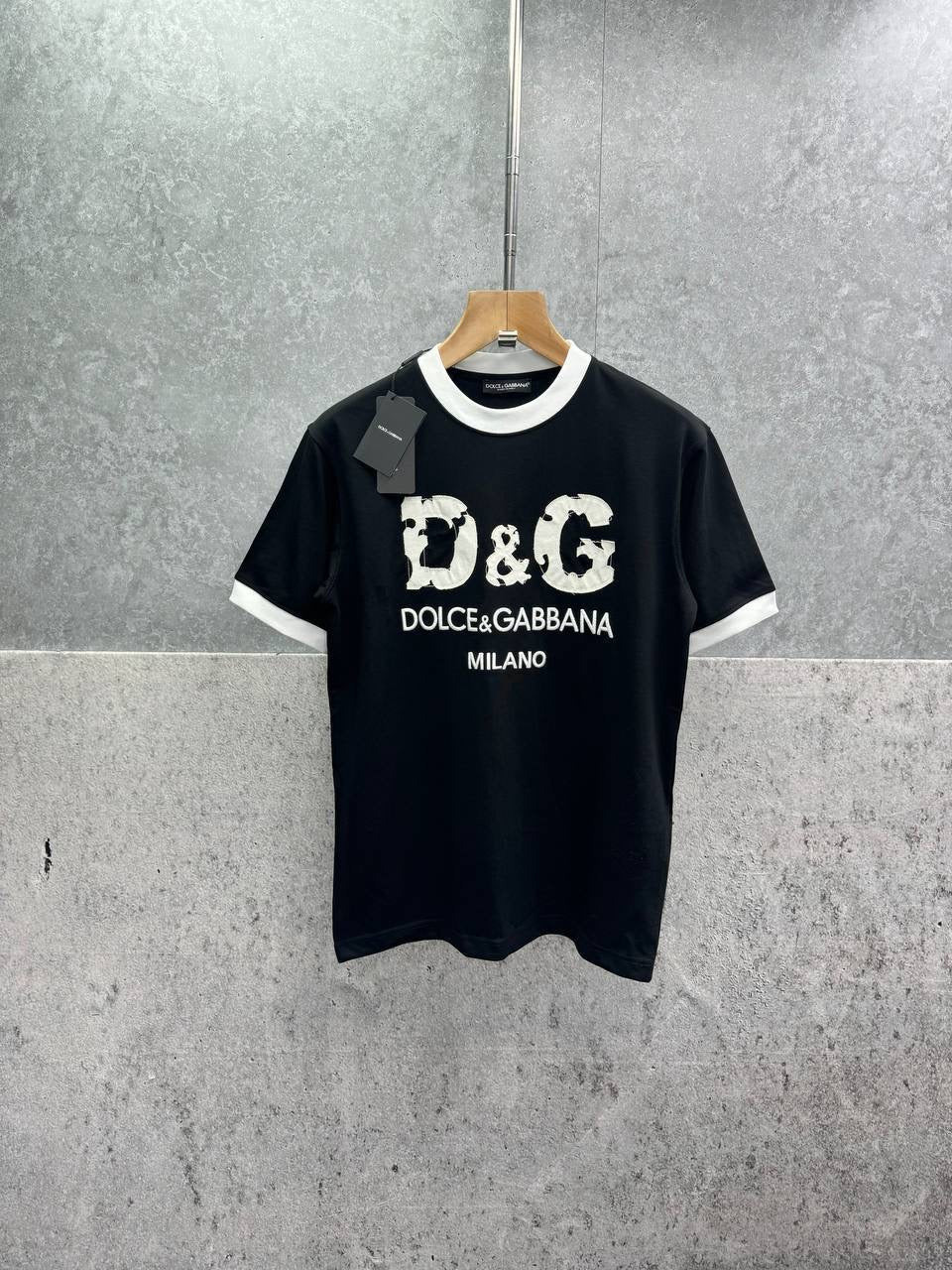 D&C T-SHIRT