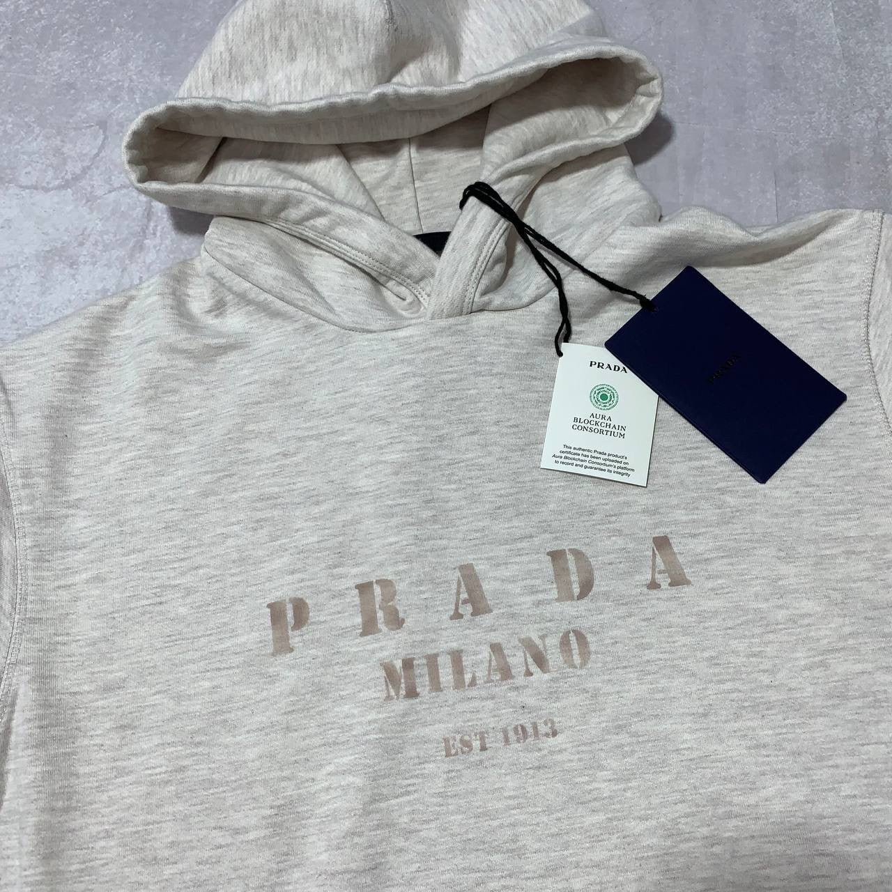 RADA HOODIE