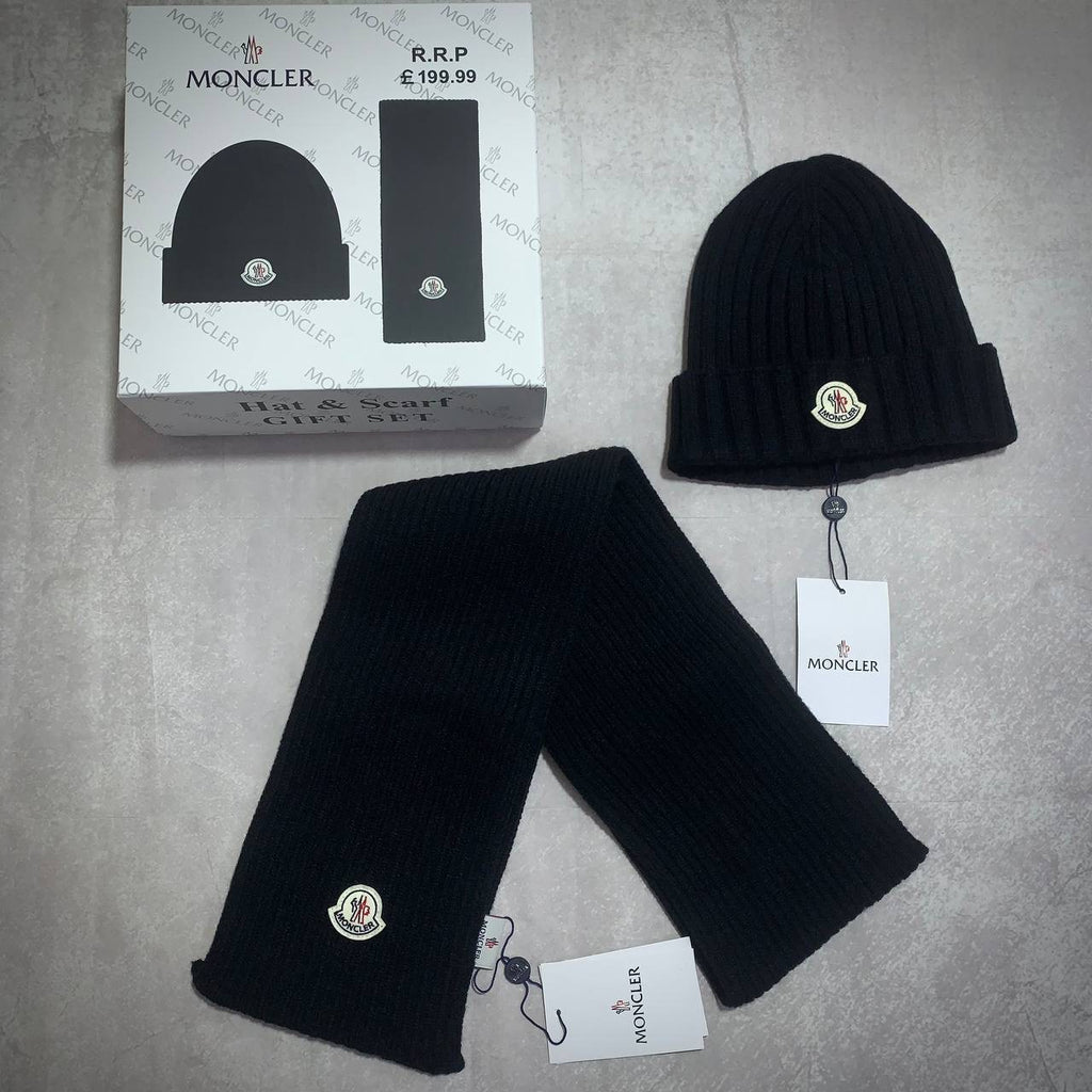 MONC HAT & SCARF