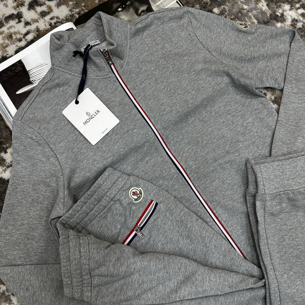 MONC TRACKSUIT