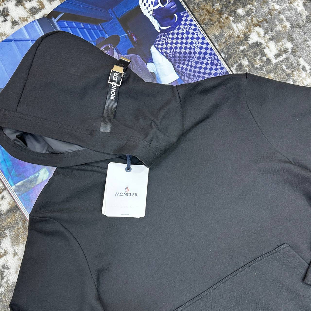 MONC HOODIE
