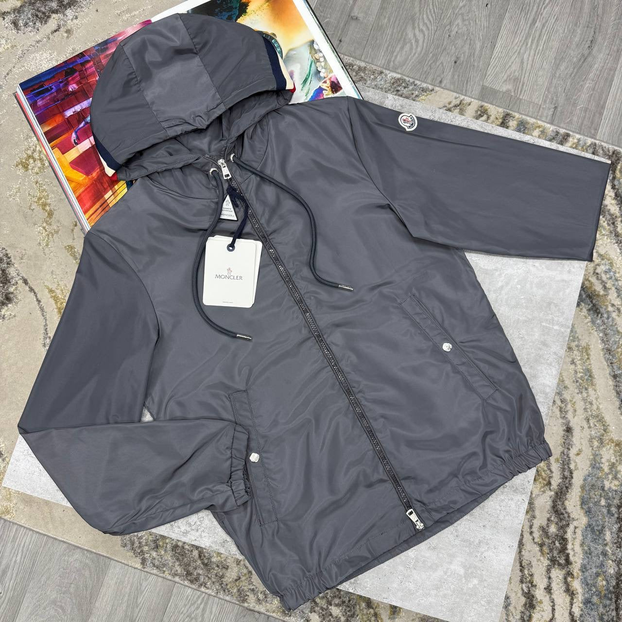 MONC LIGHT WEIGHT JACKET
