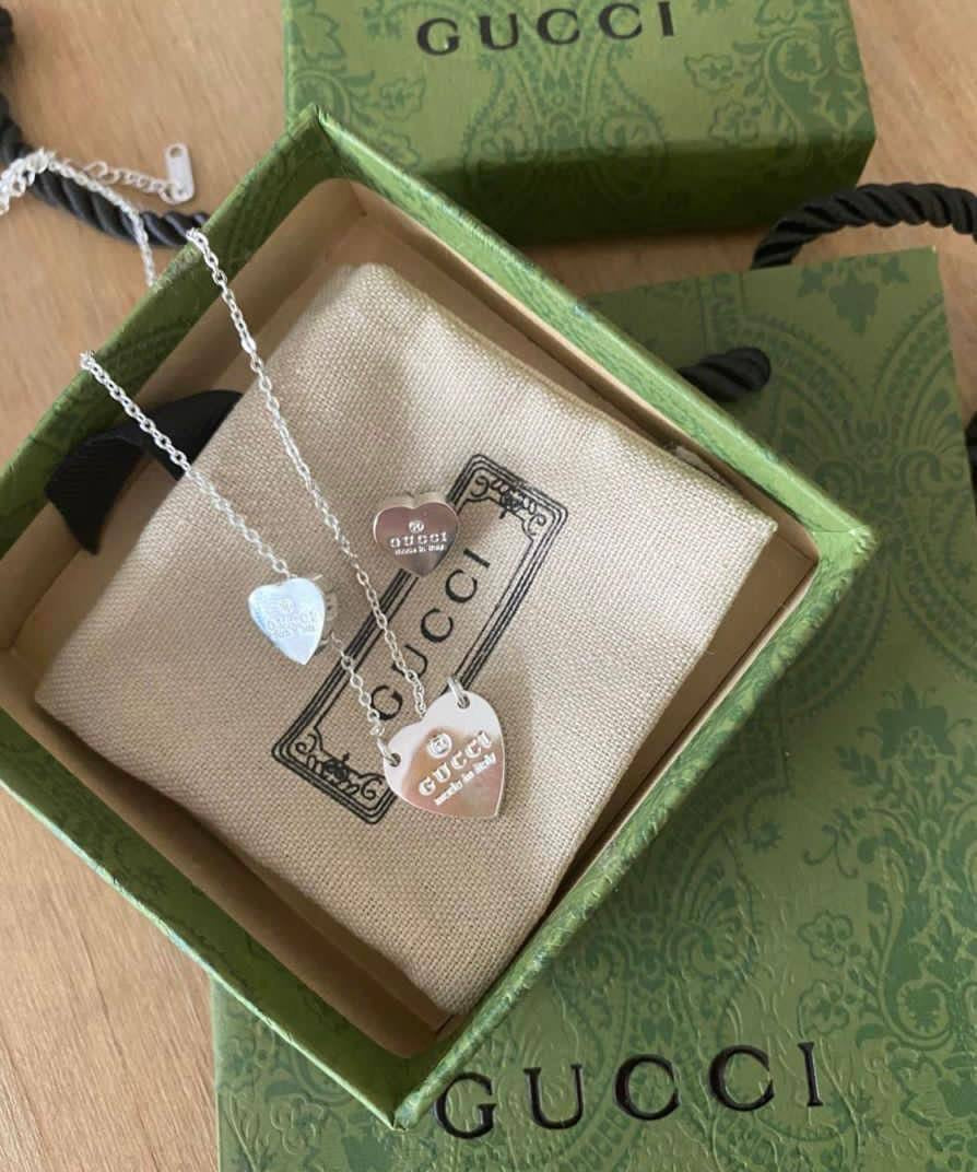 UCCI NECKLACE & EARRINGS