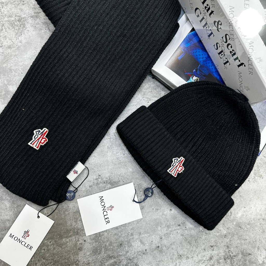 MONC HAT & SCARF