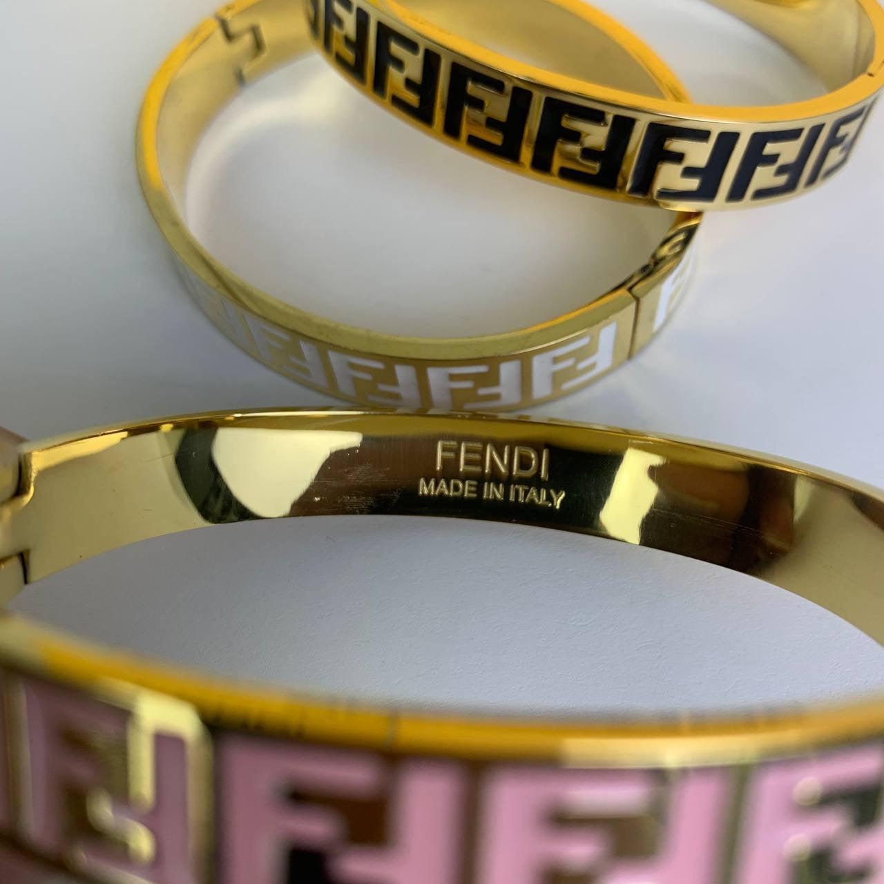 FND BRACLET