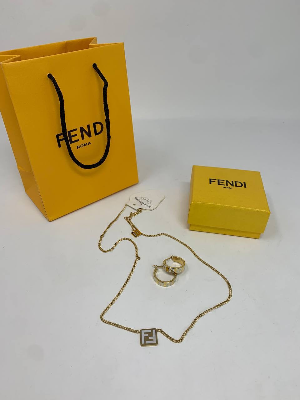 FND NECKLACES & EARRINGS