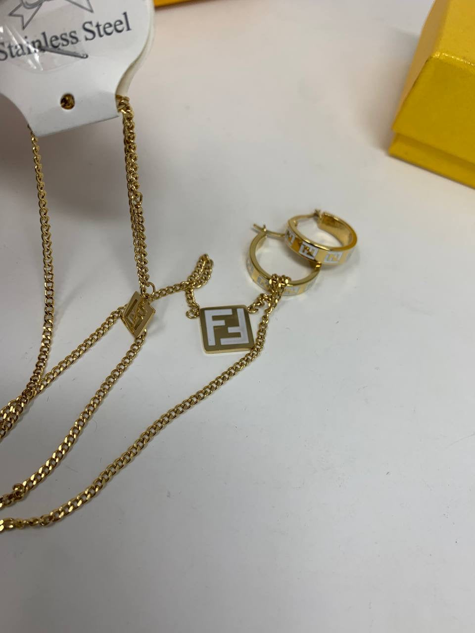 FND NECKLACES & EARRINGS