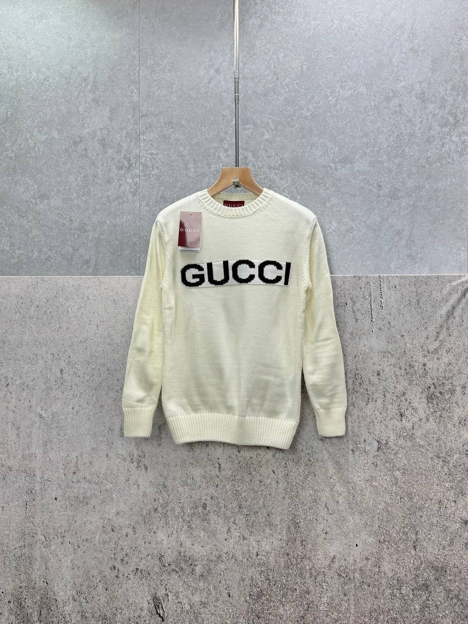 UCCI JUMPER (KNITTED)