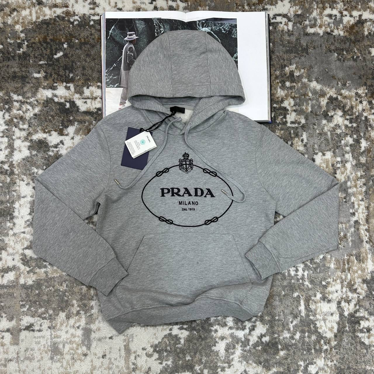 RADA HOODIE