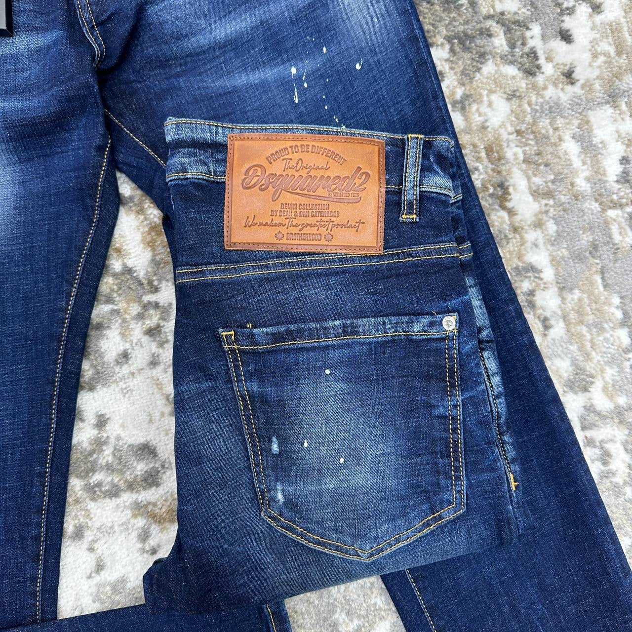 DSQ2 JEANS