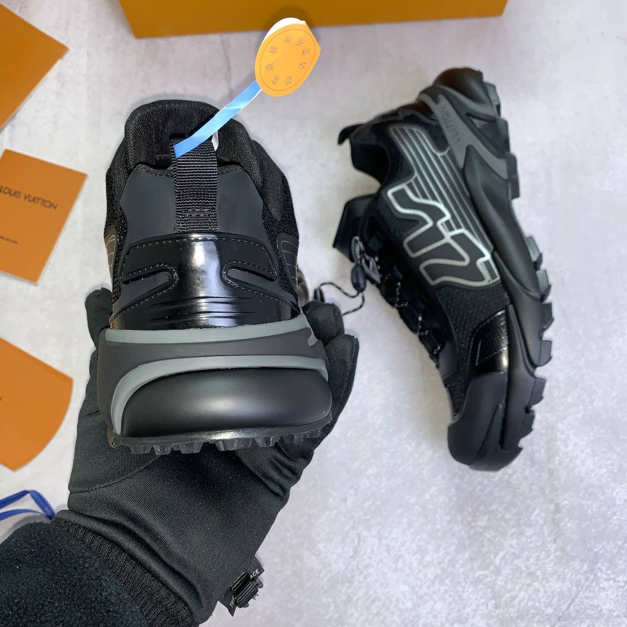 LOUI TRAINER