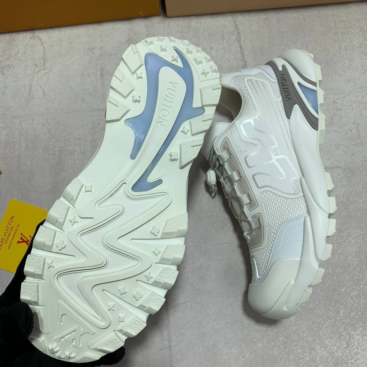 LOUI TRAINER