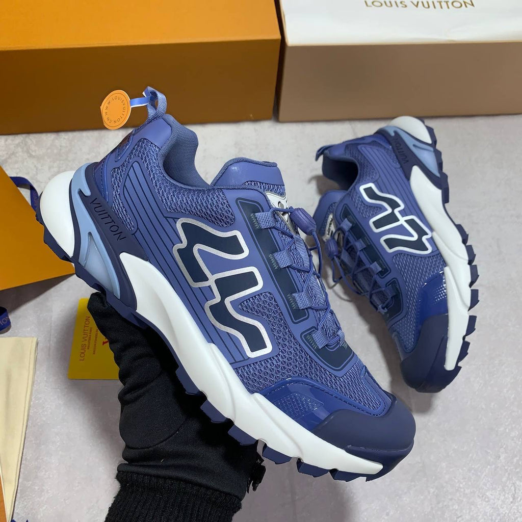 LOUI TRAINER