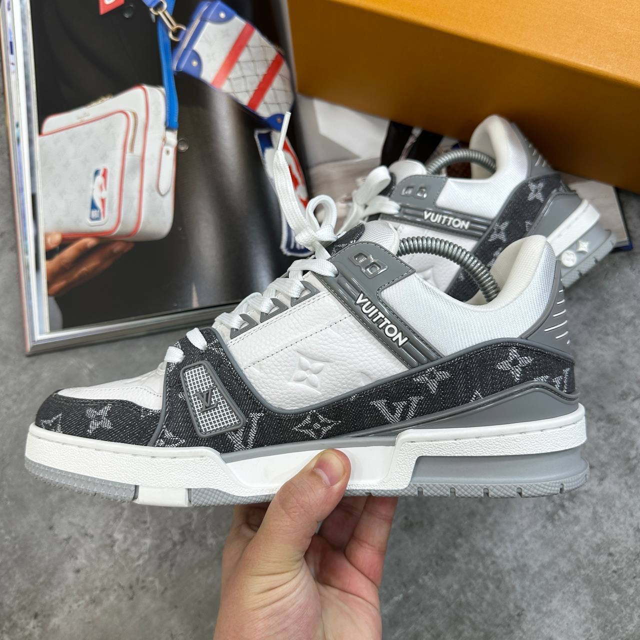 LOUI TRAINER