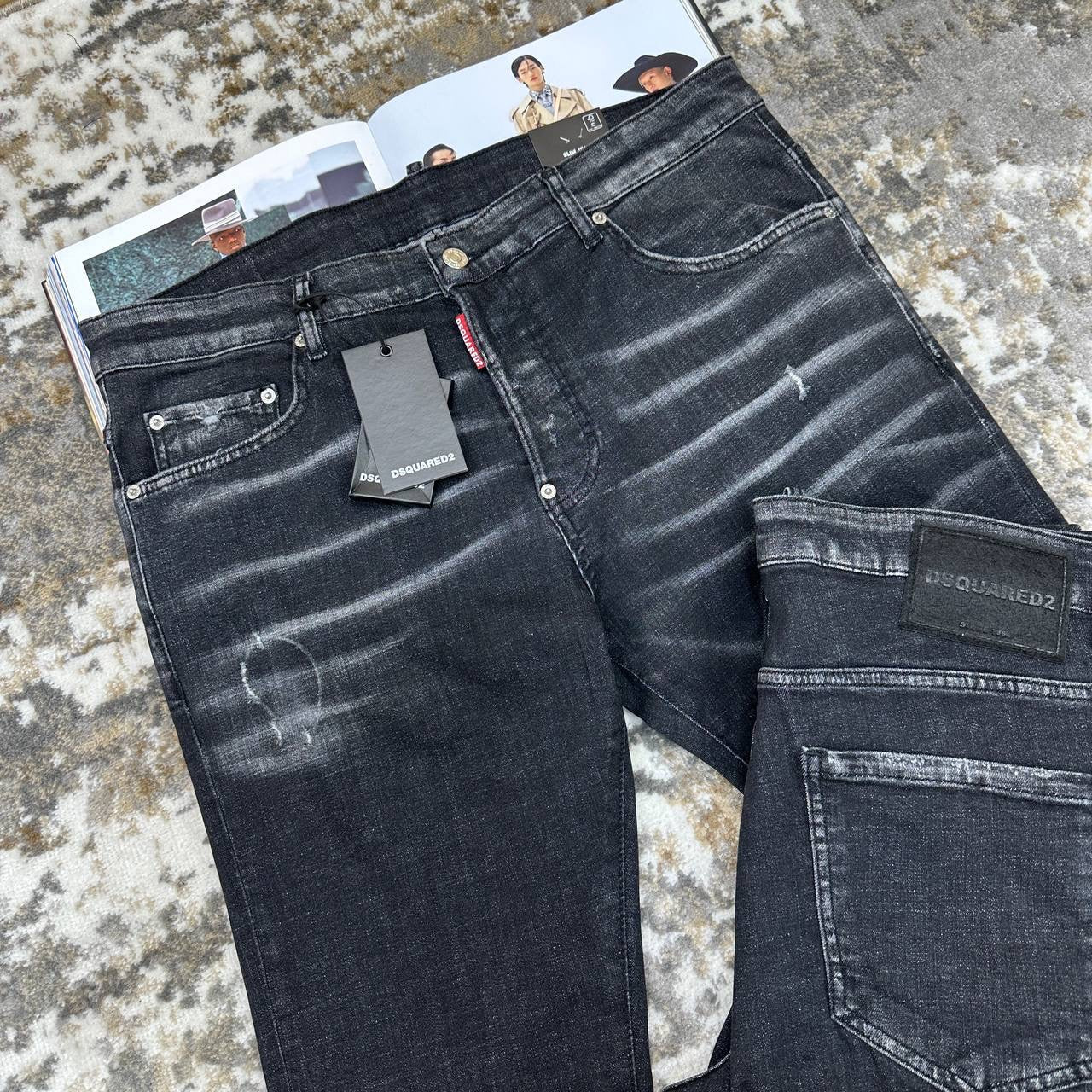 DSQ2 JEANS