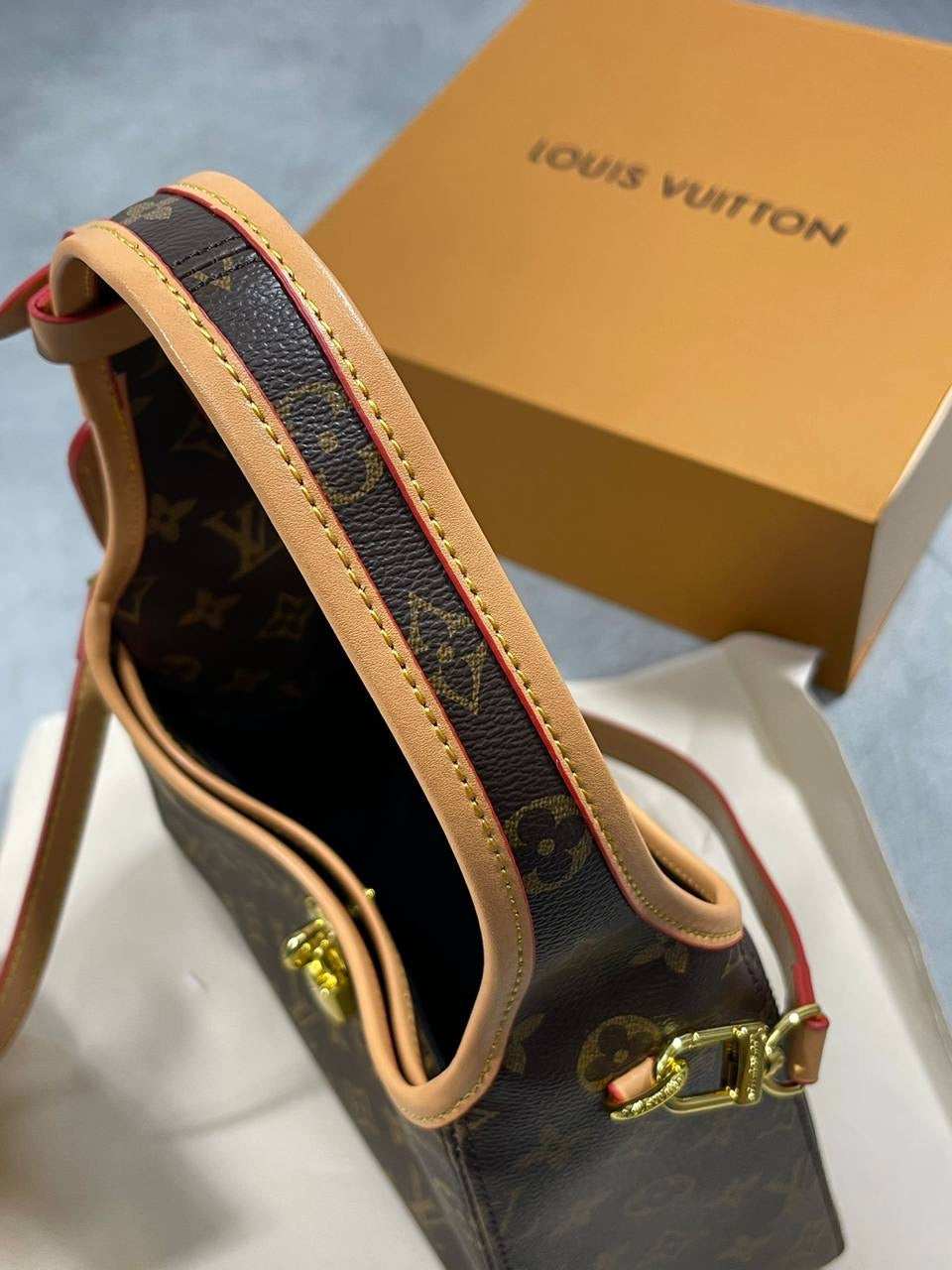 LOUI BAG