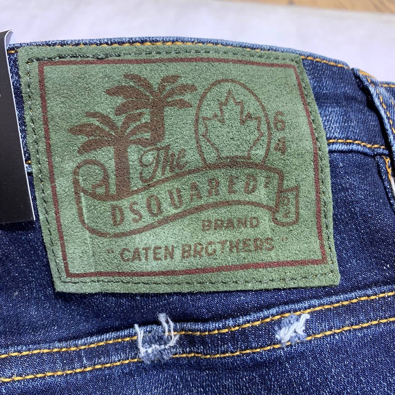 DSQ2 JEANS