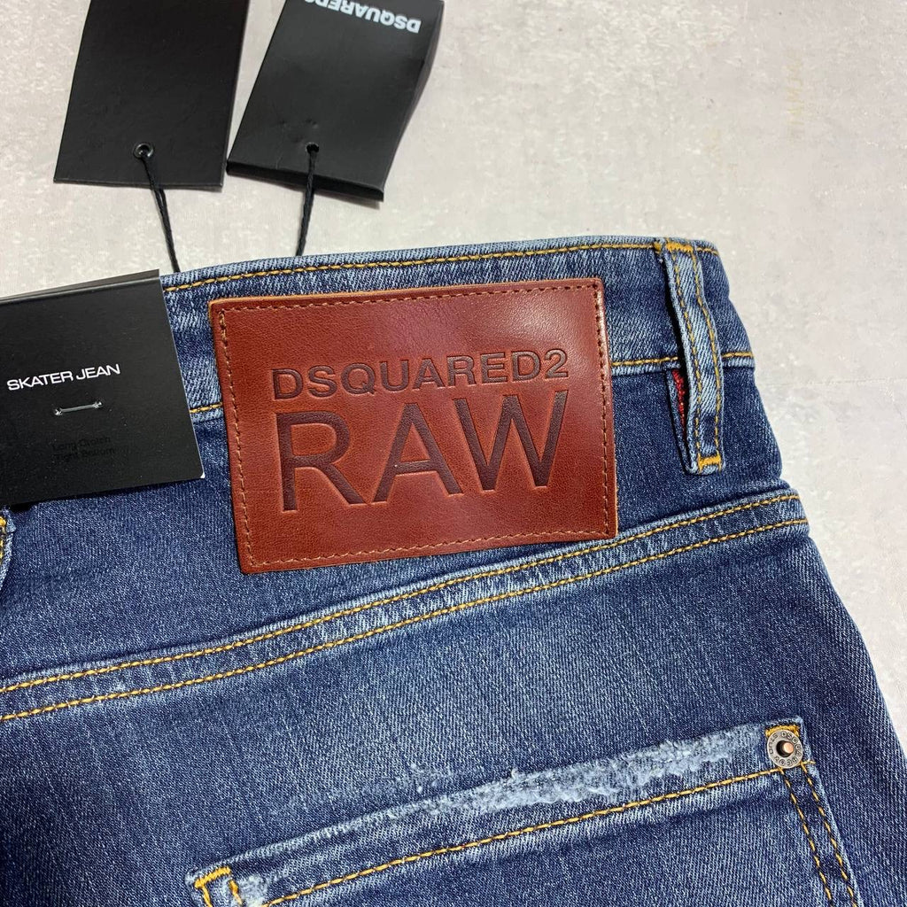 DSQ2 JEANS