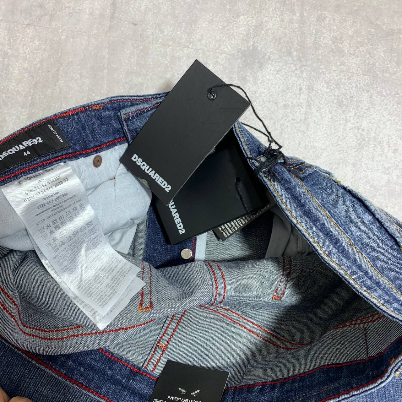 DSQ2 JEANS