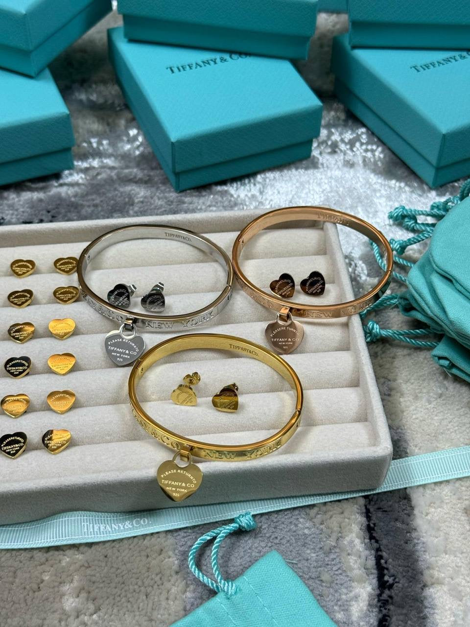 TIFF BRACELET & EARRINGS