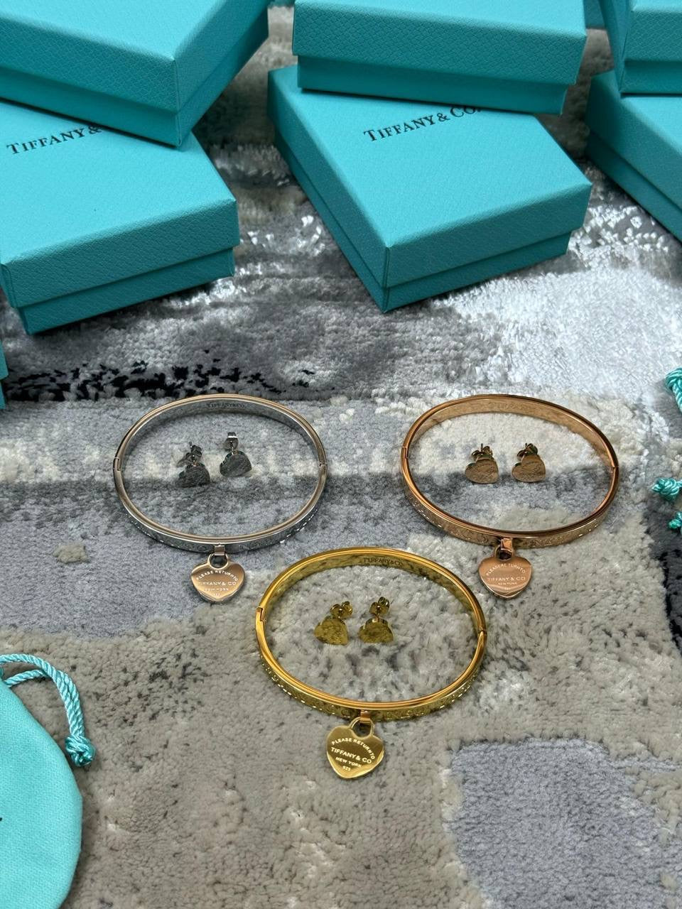 TIFF BRACELET & EARRINGS