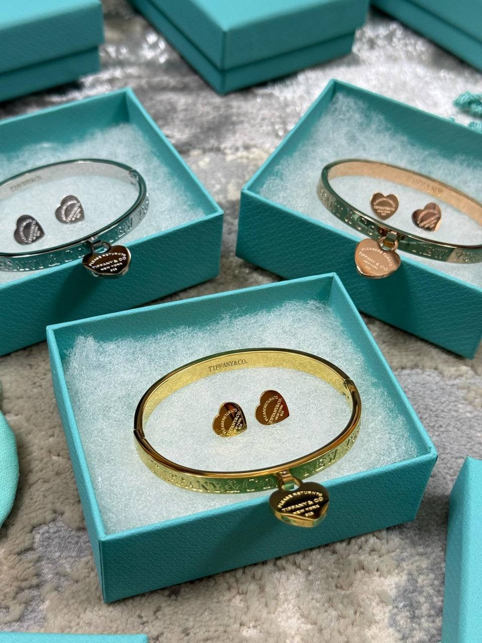 TIFF BRACELET & EARRINGS