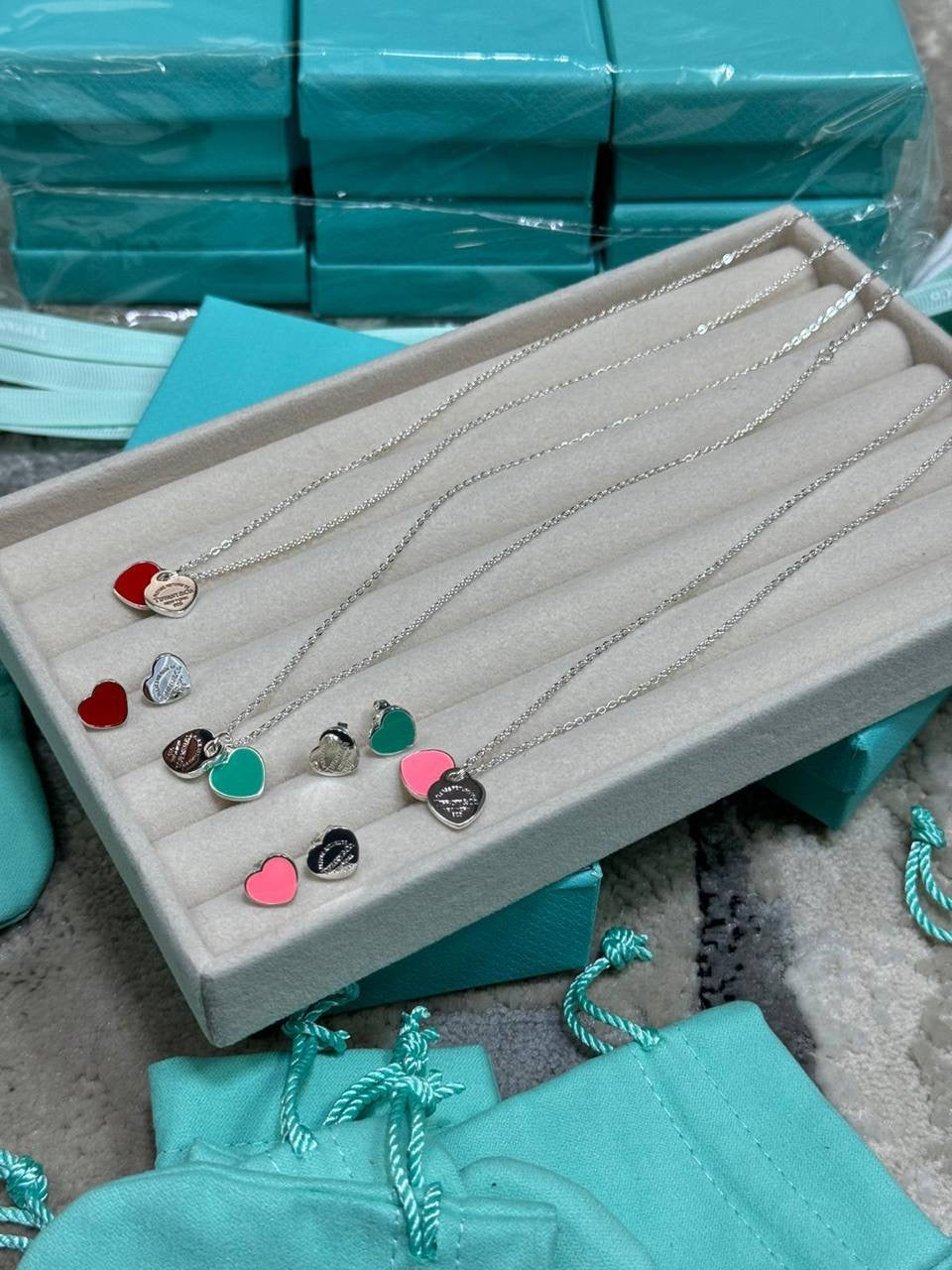 TIFF NECKLACE & EARRINGS