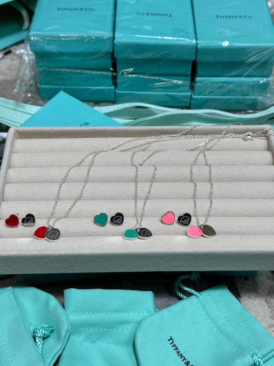 TIFF NECKLACE & EARRINGS