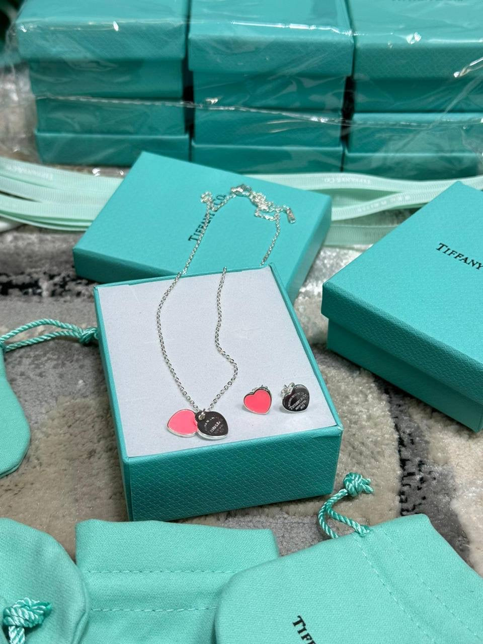 TIFF NECKLACE & EARRINGS