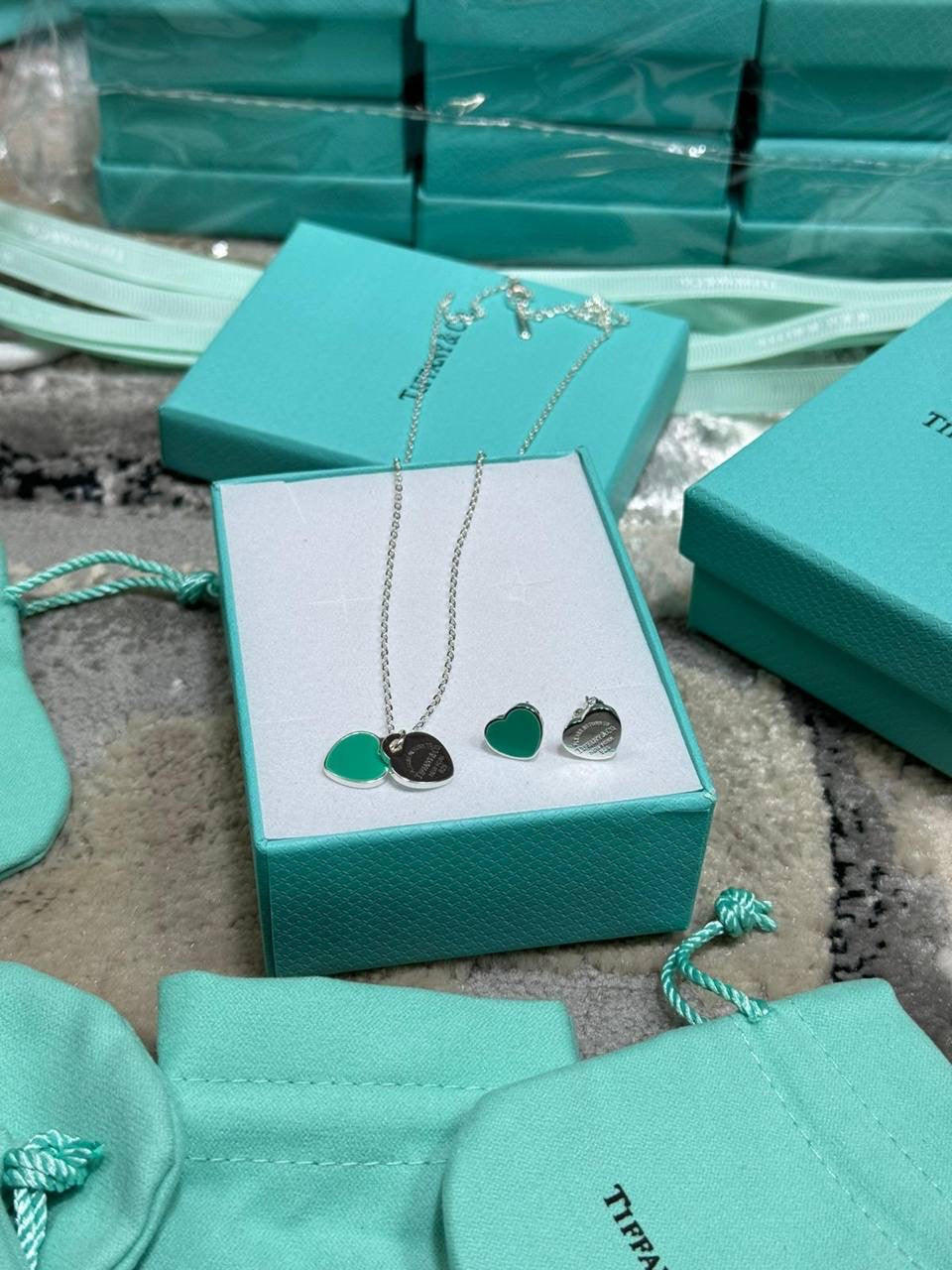TIFF NECKLACE & EARRINGS