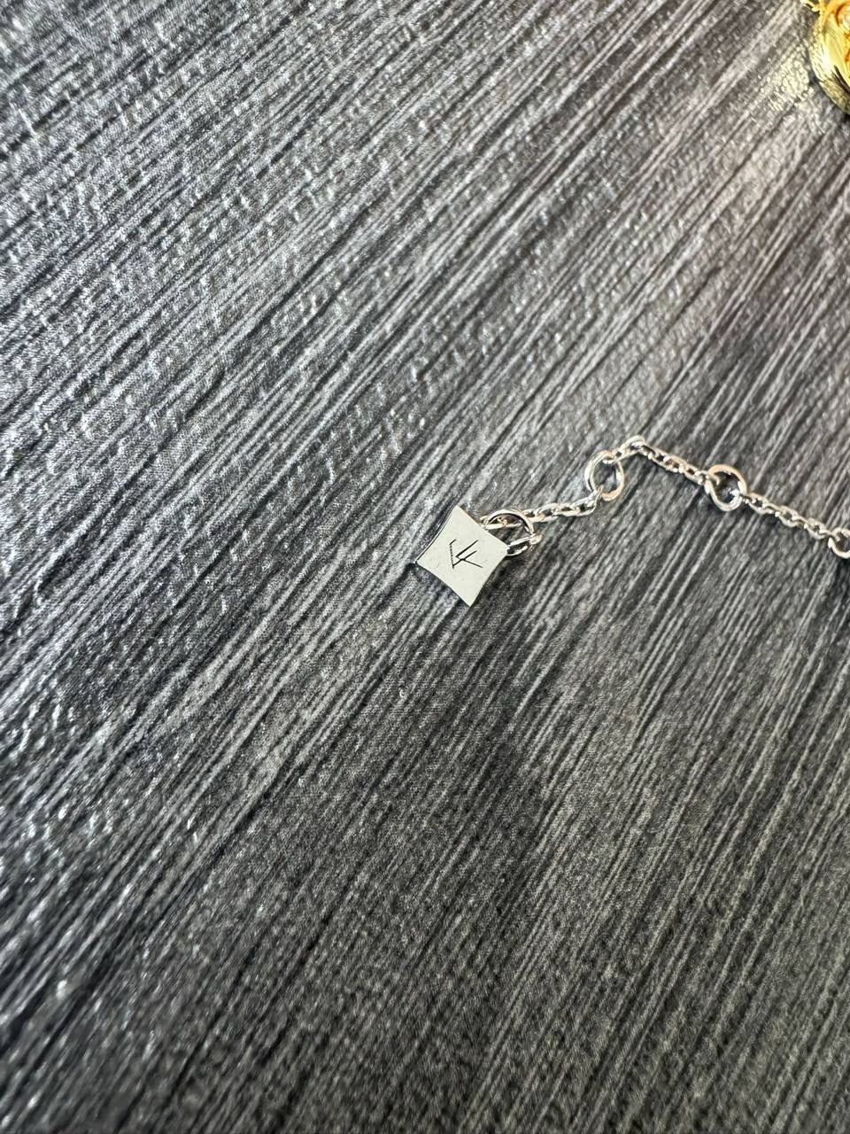 LOUI BRACLET